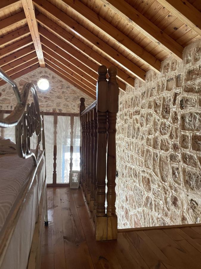 Marina Castellana Studios Chalki Town Exterior foto